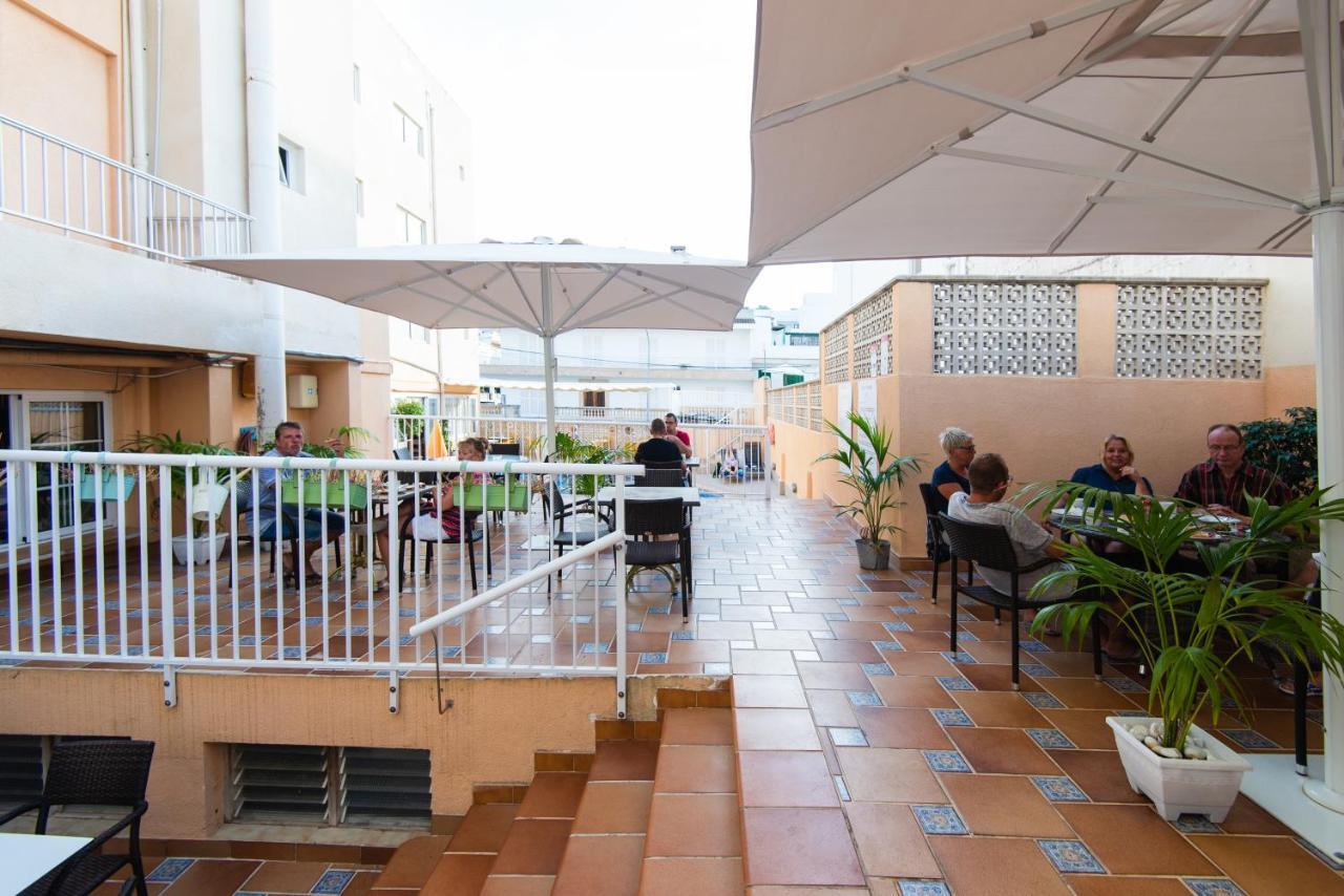 Aparthotel Vista Sol Кала Ратьяда Экстерьер фото